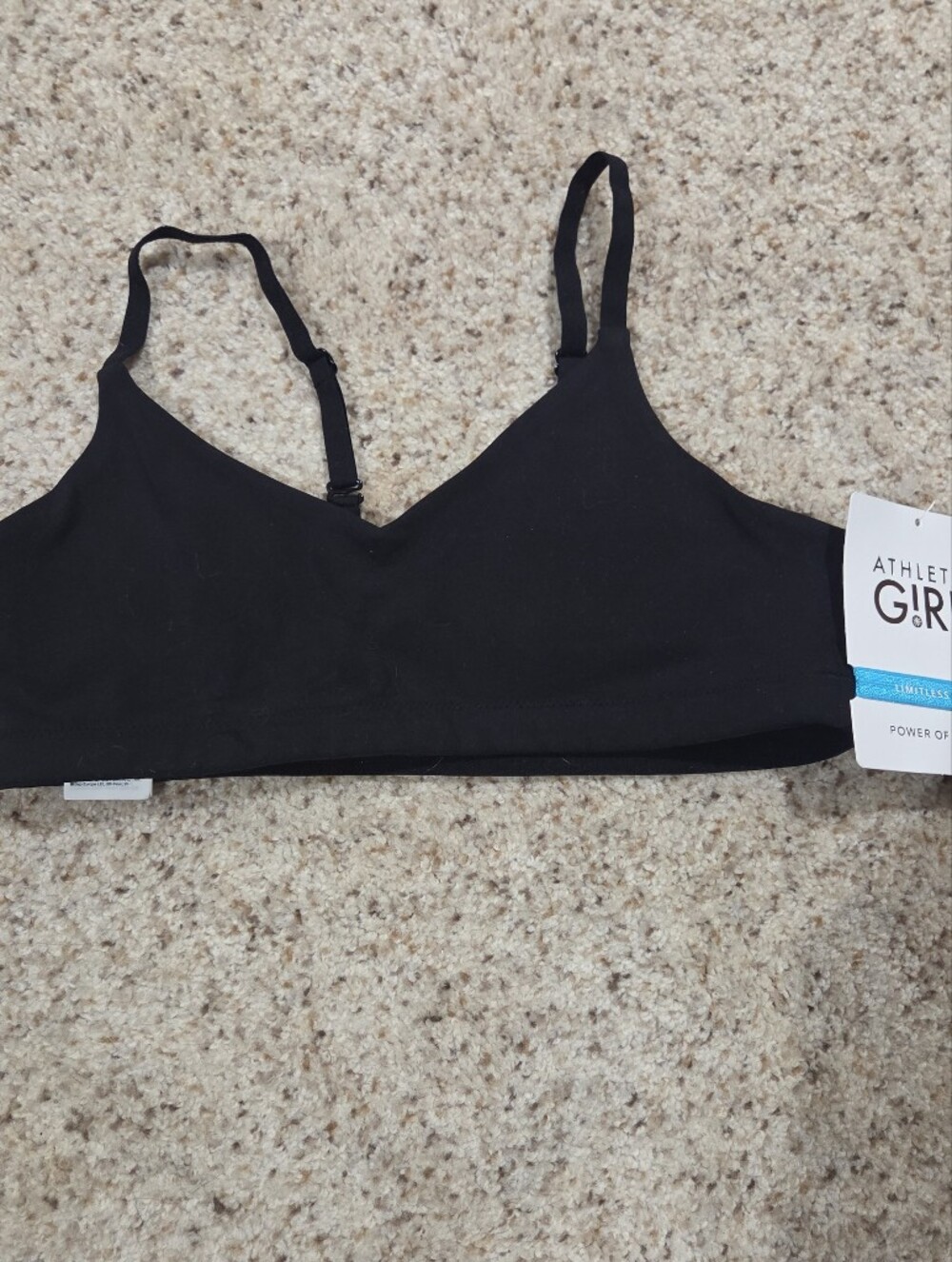 Athleta Black Seamless Sports Bra - Comfortable Support